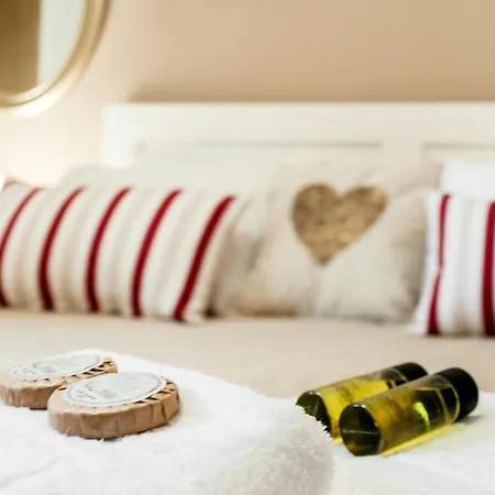 Sophia's Castle View * Chania (Crete)