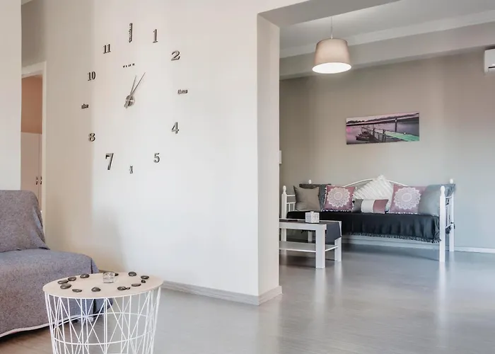 Sophia's Castle View *